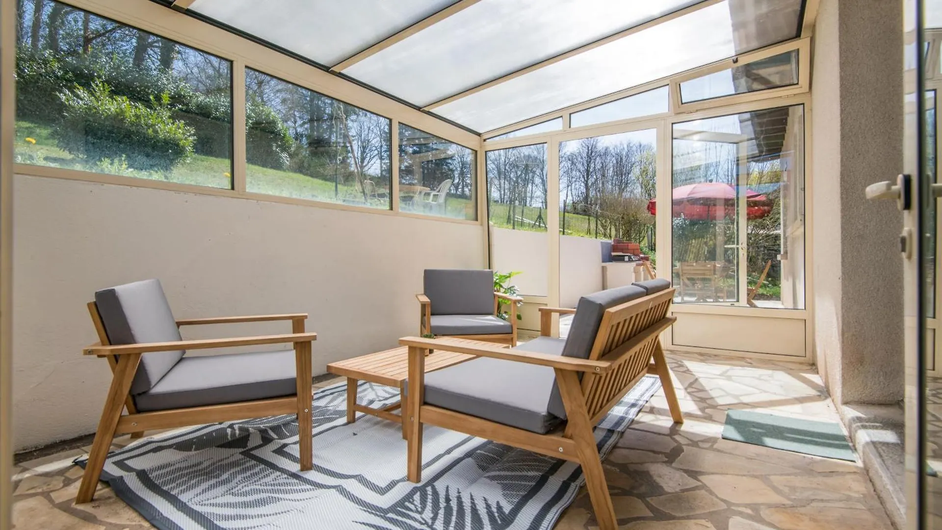 La Casa Lucas - Clim, Wifi, Lits Xl, Jardin & Lac Salles-Curan Дом отдыха